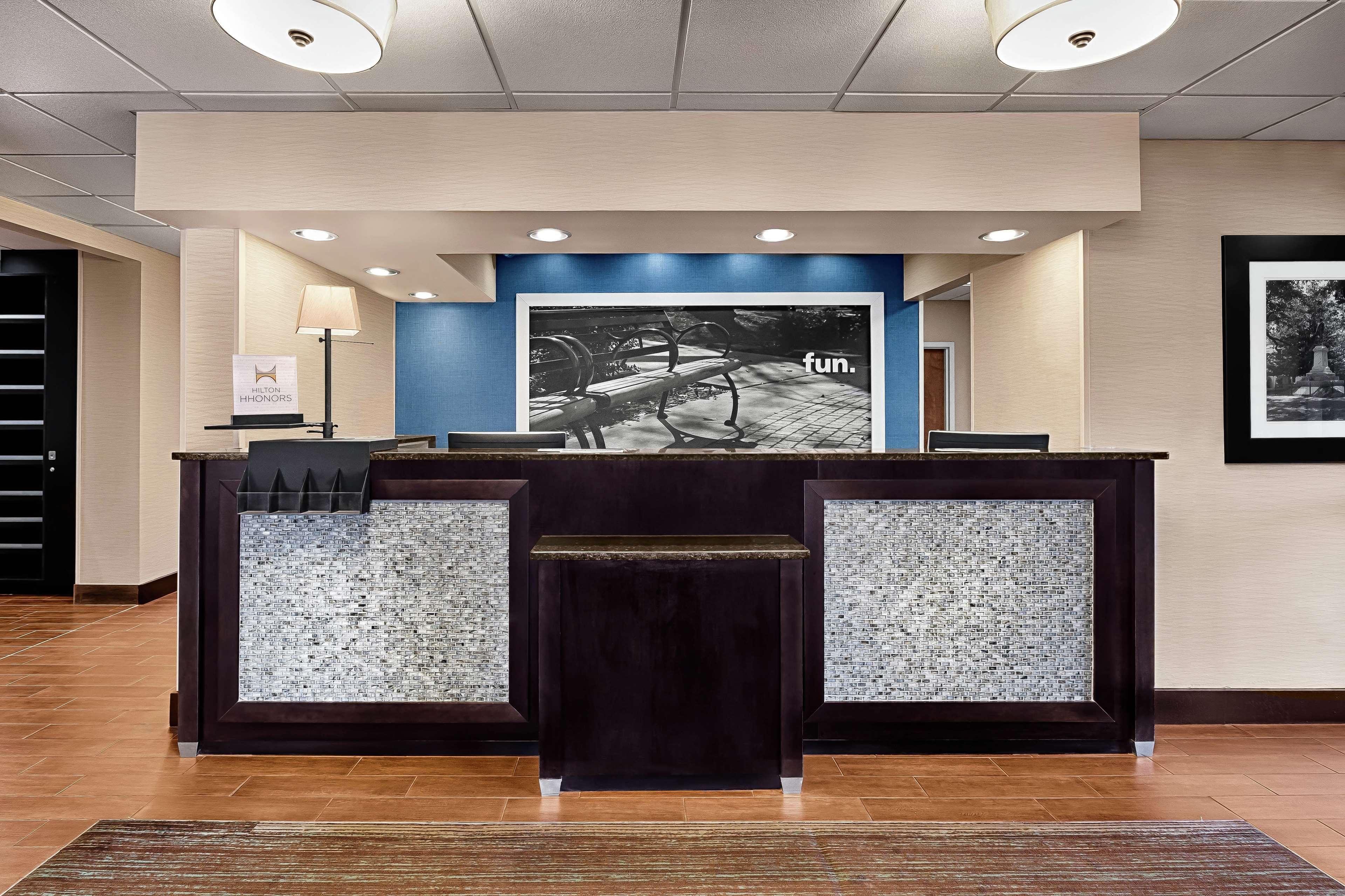 Hampton Inn Morganton Kültér fotó