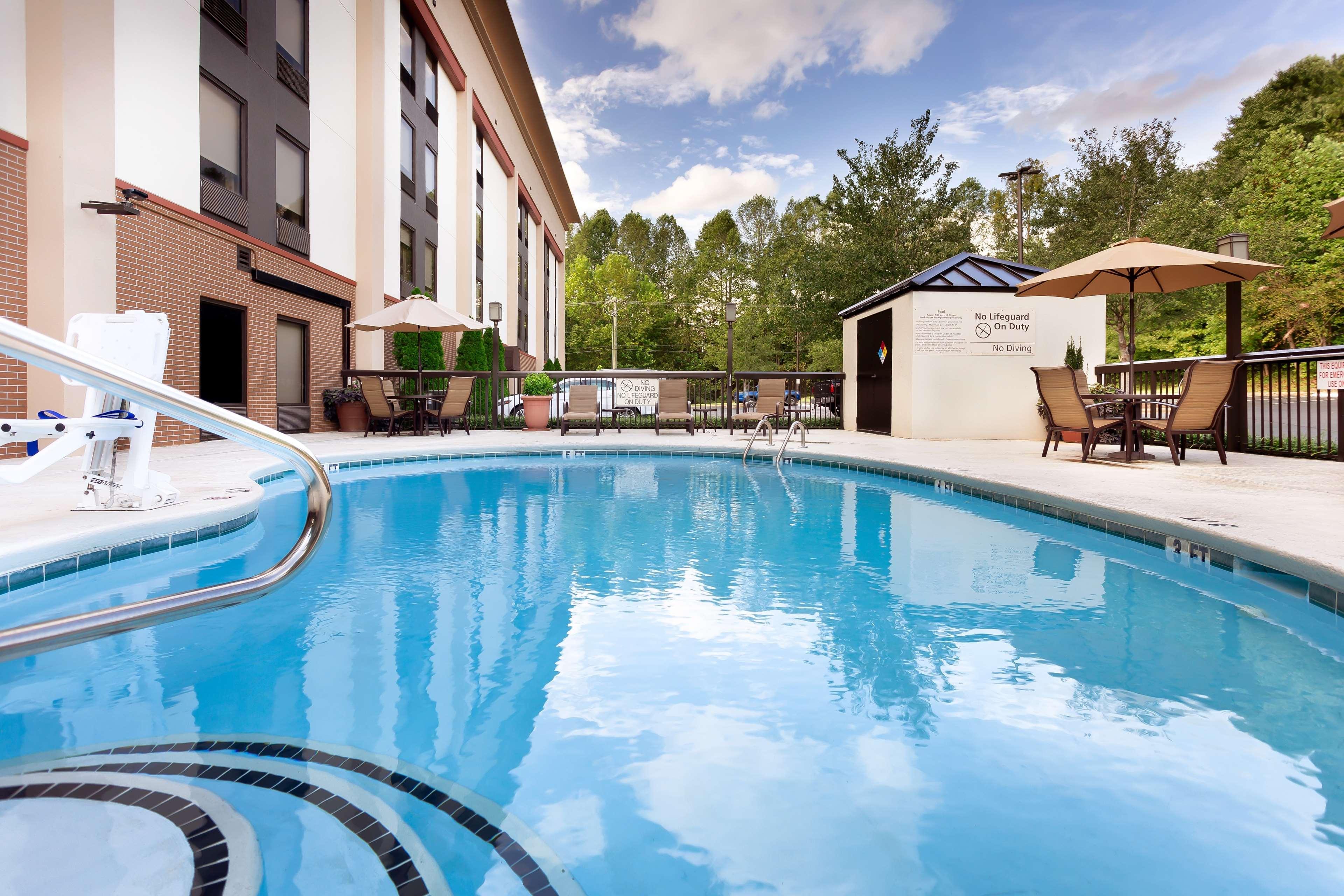 Hampton Inn Morganton Kültér fotó